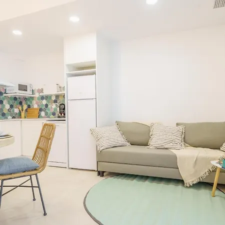 Bamblue Boutique Aparthotel 3*