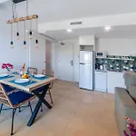 Bamblue Boutique Aparthotel 4*