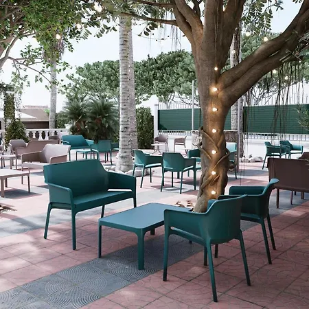 Apartahotel Bamblue Boutique Pineda De Mar
