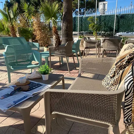 Bamblue Boutique 3* Pineda De Mar