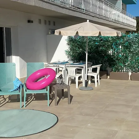 Bamblue Boutique Apartahotel 3*