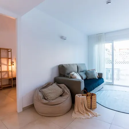 Bamblue Boutique Aparthotel 3*